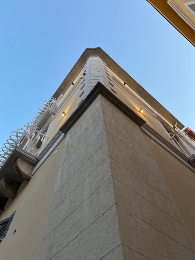 A Casa Di Alessandro Bed & Breakfast 2*